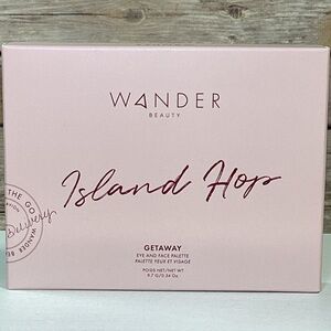 Wander Beauty Island Hop Getaway Palette